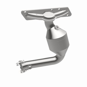 Mazda 6 Catalytic Converter - Front - Magnaflow - California Grade CARB Compliant Direct-Fit - `03-`04