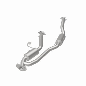 Ford Freestar Catalytic Converter - Magnaflow - Direct-Fit California Grade CARB Compliant - `04-`05