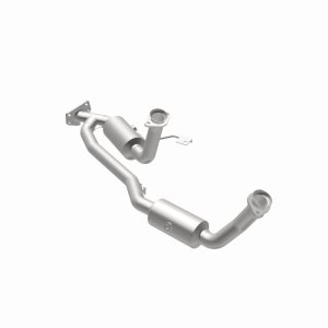 Ford Freestar Catalytic Converter - Magnaflow - Direct-Fit California Grade CARB Compliant - `04-`05