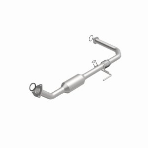 Toyota Tundra Performance Exhaust - Underbody - Magnaflow - California Grade CARB Compliant Direct-Fit Catalytic Converter - `03-`04
