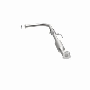 Toyota Tundra Performance Exhaust - Underbody - Magnaflow - California Grade CARB Compliant Direct-Fit Catalytic Converter - `03-`04