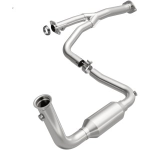Jeep Liberty Catalytic Converter - Magnaflow - Direct Fit - 2004