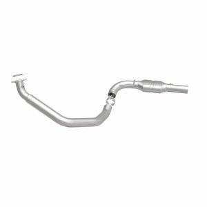 GMC Savana 3500 Catalytic Converter - Magnaflow - California Grade CARB Compliant Direct-Fit - 2003