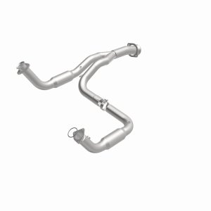GMC Sierra 2500 HD Catalytic Converter - Magnaflow - California Grade CARB Compliant - `07-`10