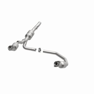 Dodge Ram 2500 Van Catalytic Converter - Magnaflow - California Grade CARB Compliant Direct-Fit - `01-`02 Dodge Ram 2500 Van Catalytic Converter - Magnaflow - California Grade CARB Compliant Direct-Fit - `01-`02