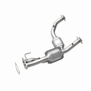 Ford Ranger Catalytic Converter - Front - Magnaflow - California Grade CARB Compliant - `04-`06