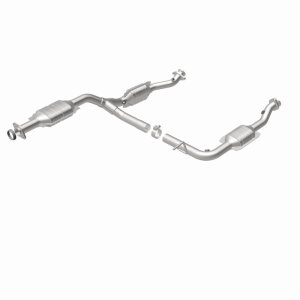 Ford Explorer Catalytic Converter - Magnaflow - California Grade CARB Compliant Direct-Fit - `04-`05 Ford Explorer Catalytic Converter - Magnaflow - California Grade CARB Compliant Direct-Fit - `04-`05