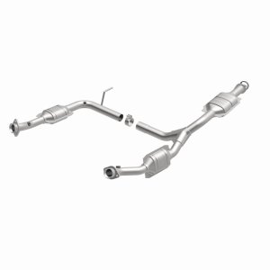 Ford Explorer Catalytic Converter - Magnaflow - California Grade CARB Compliant Direct-Fit - `04-`05 Ford Explorer Catalytic Converter - Magnaflow - California Grade CARB Compliant Direct-Fit - `04-`05