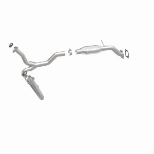 Chevrolet Blazer Catalytic Converter - Magnaflow - California Grade CARB Compliant, Direct-Fit, Spun Body - `03-`05