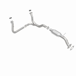 Chevrolet S-10 Catalytic Converter - Magnaflow - California Grade CARB Compliant, Direct-Fit, Spun Body - `03-`04