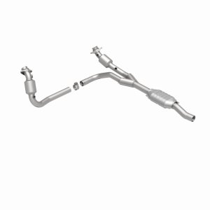 Dodge Ram 1500 Catalytic Converter (Direct Fit) - Magnaflow - CARB Compliant - `02-`03