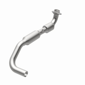 Lincoln Navigator Catalytic Converter - Magnaflow - Direct Fit, CARB Compliant - `03-`04