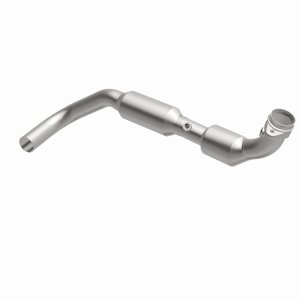 Lincoln Navigator Catalytic Converter - Magnaflow - Direct Fit, CARB Compliant - `03-`04