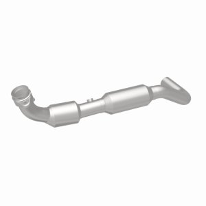 Lincoln Navigator Catalytic Converter - Magnaflow - Direct Fit, CARB Compliant - `03-`04