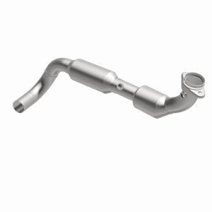 Ford Expedition Catalytic Converter - Magnaflow - Direct Fit - `03-`04