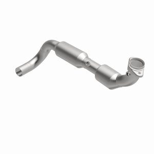 Ford Expedition Catalytic Converter - Magnaflow - Direct Fit - `03-`04