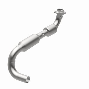 Ford Expedition Catalytic Converter - Magnaflow - Direct Fit - `03-`04
