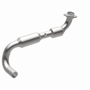 Ford Expedition Catalytic Converter - Magnaflow - Direct Fit - `03-`04
