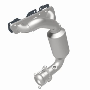 Ford Escape Catalytic Converter - Magnaflow - Direct-Fit - 2004