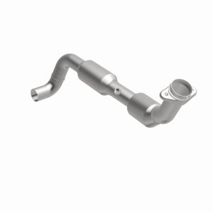Ford F-150 Catalytic Converter - Magnaflow - Direct Fit - 2004