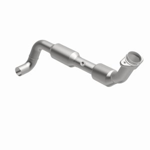 Ford F-150 Catalytic Converter - Magnaflow - Direct Fit - 2004