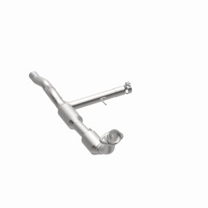 Ford F-150 Catalytic Converter - Magnaflow - Direct Fit - 2004
