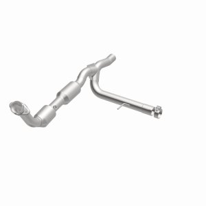 Ford F-150 Catalytic Converter - Magnaflow - Direct Fit - 2004