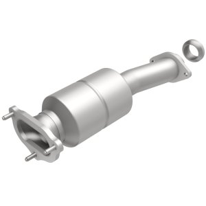 Ford Ranger Catalytic Converter - Rear - Magnaflow - California Grade CARB Compliant Direct-Fit, Spun Body - `04-`06