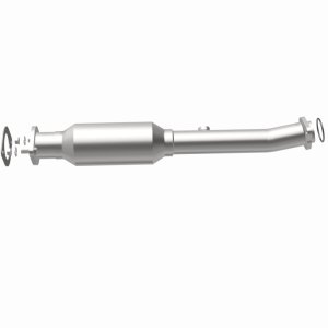 Nissan Titan Catalytic Converter - Magnaflow - Direct-Fit - 2004