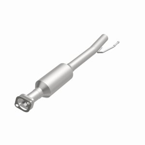 Ford Escape Catalytic Converter - Magnaflow - Direct Fit California Grade CARB Compliant - 2004