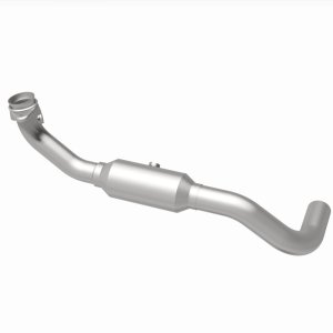 Ford Expedition Catalytic Converter - Magnaflow - Direct Fit - `05-`06