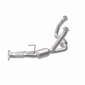 Jeep Commander Catalytic Converter - Magnaflow - Direct Fit - 2006