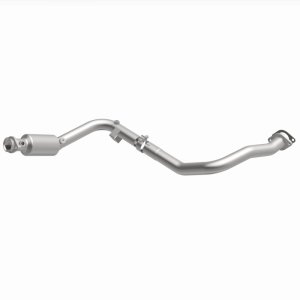 Land Rover LR3 Catalytic Converter - Magnaflow - California Grade CARB-Compliant Direct-Fit - `05-`06 Land Rover LR3 Catalytic Converter - Magnaflow - California Grade CARB-Compliant Direct-Fit - `05-`06