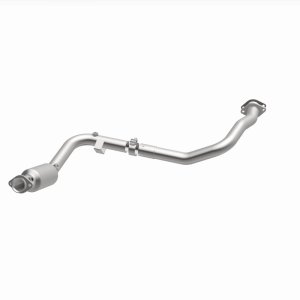 Land Rover Range Rover Sport Catalytic Converter - Magnaflow - California Grade CARB-Compliant Direct-Fit - 2006
