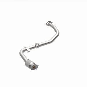 Land Rover Range Rover Sport Catalytic Converter - Magnaflow - California Grade CARB-Compliant Direct-Fit - 2006