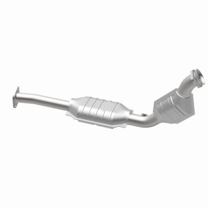Ford Crown Victoria Catalytic Converter - Magnaflow - OEM Grade Direct-Fit - `03-`11