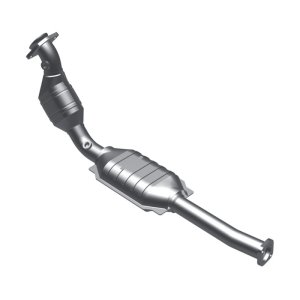 Ford Crown Victoria Catalytic Converter - Magnaflow - OEM Grade Direct-Fit - `03-`11