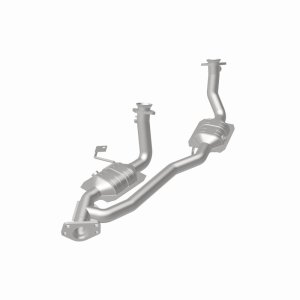 Ford Freestar Catalytic Converter - Magnaflow - Direct Fit - `04-`07