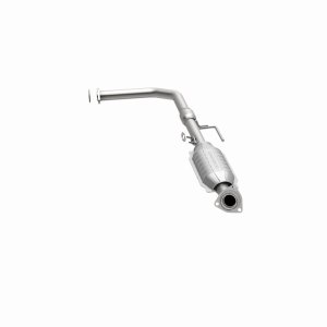 Toyota Tundra Catalytic Converter - Driver Side - Magnaflow - OEM Grade Direct-Fit - `00-`02