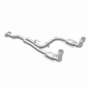 Jeep Liberty Catalytic Converter - Magnaflow - Direct-Fit - `05-`07 Jeep Liberty Catalytic Converter - Magnaflow - Direct-Fit - `05-`07