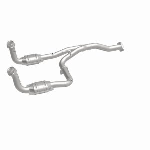 Jeep Liberty Catalytic Converter - Magnaflow - Direct-Fit - `05-`07 Jeep Liberty Catalytic Converter - Magnaflow - Direct-Fit - `05-`07