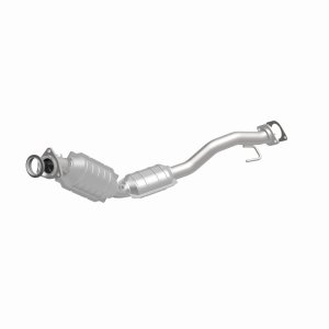 Chevrolet Trailblazer Catalytic Converter - Magnaflow - Direct Fit - `08-`09