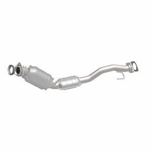 GMC Envoy Catalytic Converter - Magnaflow - Direct Fit - `08-`09