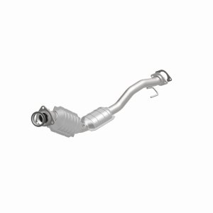 GMC Envoy Catalytic Converter - Magnaflow - Direct Fit - `08-`09