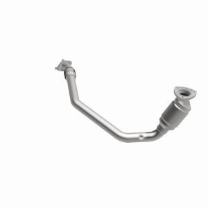 Chevrolet Malibu Catalytic Converter - Magnaflow - OEM Grade Direct-Fit - `05-`07