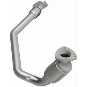 Pontiac G6 Catalytic Converter - Magnaflow - OEM Grade Direct-Fit - `05-`06