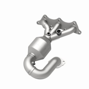 Mitsubishi Galant Catalytic Converter - Rear Manifold - Magnaflow - MagnaFlow OEM Grade Direct-Fit - `04-`09