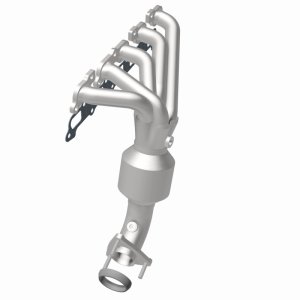 Chevrolet Colorado Catalytic Converter - Direct Fit - Magnaflow - OEM Grade Federal/EPA Compliant - `04-`12