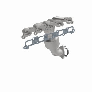 Chevrolet Colorado Catalytic Converter - Direct Fit - Magnaflow - OEM Grade Federal/EPA Compliant - `04-`12