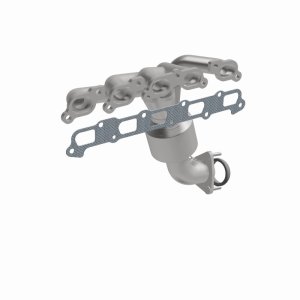 Hummer H3 Catalytic Converter - Direct Fit - Magnaflow - OEM Grade Federal/EPA Compliant - `06-`08